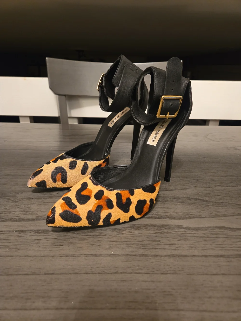 Steve Madden Black & Leopard Print Pointed Toe Ankle Strap Pumps